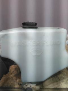 Kenworth T680 Left Windshield Washer Reservoir