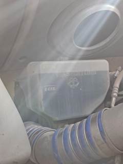 Kenworth T680 Windshield Washer Reservoir