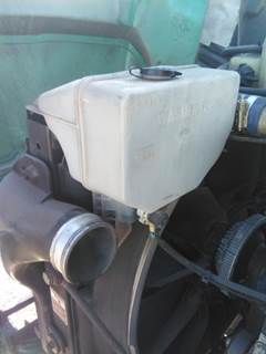 Kenworth T680 Windshield Washer Reservoir
