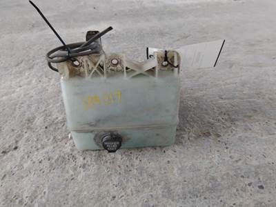 Kenworth T680 Windshield Washer Reservoir