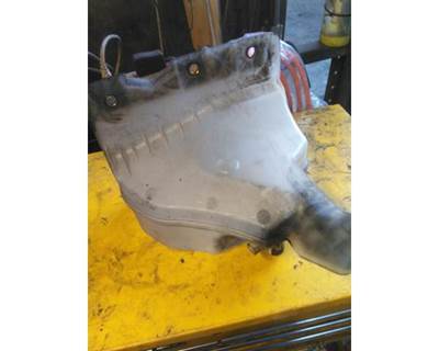 Kenworth T680 Windshield Washer Reservoir