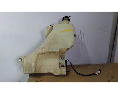 Kenworth T680 Windshield Washer Reservoir