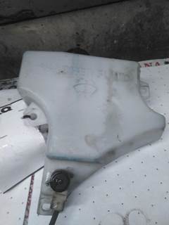 Kenworth T880 Windshield Washer Reservoir