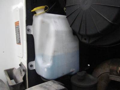 Mack CH613 Windshield Washer Reservoir