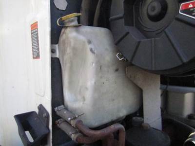 Mack Pinnacle CXP612 Windshield Washer Reservoir for a Mack CXP612