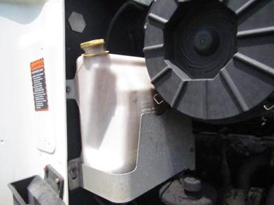 Mack Pinnacle CXP612 Windshield Washer Reservoir for a Mack CXP612