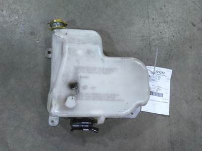 Mack Pinnacle CXU612 Windshield Washer Reservoir for a Mack CXU612