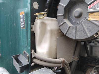 Mack Pinnacle CXU612 Windshield Washer Reservoir for a Mack CXU612