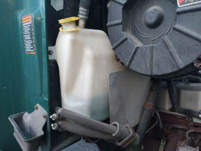 Mack Pinnacle CXU612 Windshield Washer Reservoir for a Mack CXU612