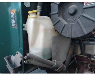 Mack Pinnacle CXU612 Windshield Washer Reservoir for a Mack CXU612