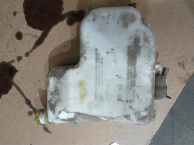 Mack Pinnacle CXU613 Windshield Washer Reservoir for a Mack CXU613