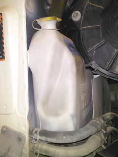 Mack Pinnacle CXU613 Windshield Washer Reservoir for a Mack CXU613