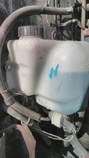 Peterbilt 377 Right Windshield Washer Reservoir