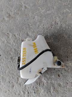 Peterbilt 386 Windshield Washer Reservoir