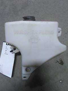 Peterbilt 579 Windshield Washer Reservoir