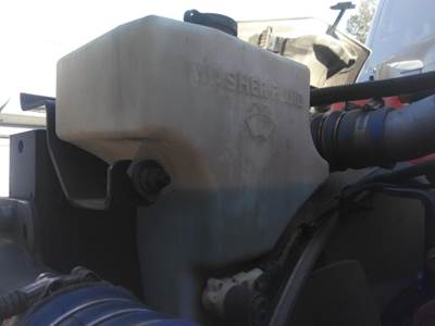 Peterbilt 579 Left Windshield Washer Reservoir