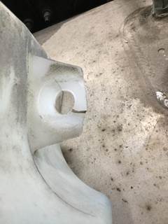 Peterbilt 579 Windshield Washer Reservoir
