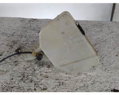 Peterbilt 579 Windshield Washer Reservoir