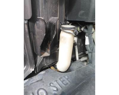 Peterbilt 587 Windshield Washer Reservoir