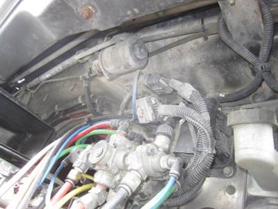 Freightliner Cascadia 113 Windshield Wiper Arm