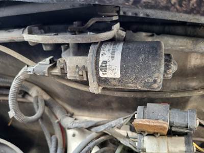 Freightliner Cascadia 113 Windshield Wiper Arm