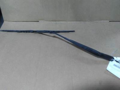 Freightliner Cascadia 116 Left Windshield Wiper Arm