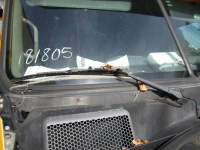 Freightliner Cascadia 125 Right Windshield Wiper Arm
