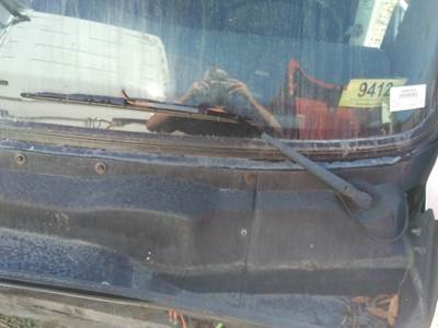 Freightliner Cascadia 125 Left Windshield Wiper Arm