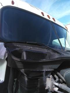 Freightliner Cascadia 125 Right Windshield Wiper Arm