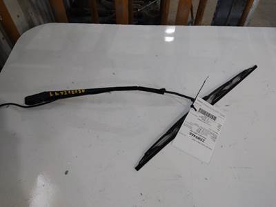 Freightliner Cascadia 125 Left Windshield Wiper Arm