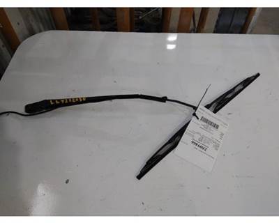 Freightliner Cascadia 125 Left Windshield Wiper Arm