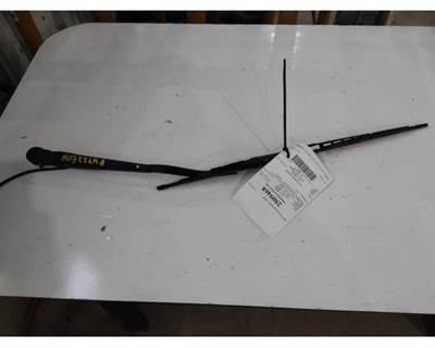 Freightliner Cascadia 125 Windshield Wiper Arm