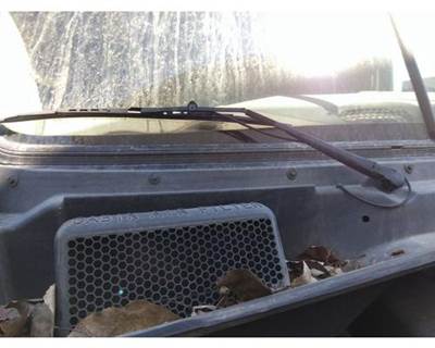 Freightliner Cascadia 125 Right Windshield Wiper Arm