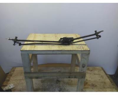 Freightliner Cascadia 125 Windshield Wiper Arm