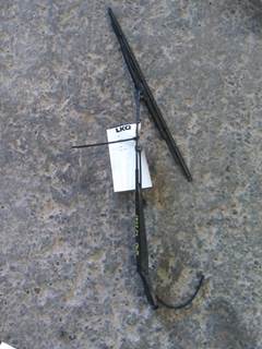 Freightliner Cascadia 126 Right Windshield Wiper Arm