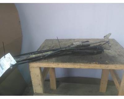Freightliner Cascadia 126 Windshield Wiper Arm