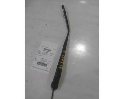 Freightliner Century Class 120 Right Windshield Wiper Arm for a Freightliner CENTURY 120
