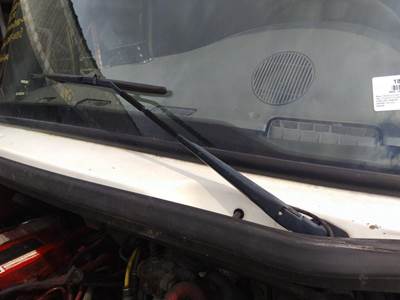 Freightliner M2 106 Left Windshield Wiper Arm