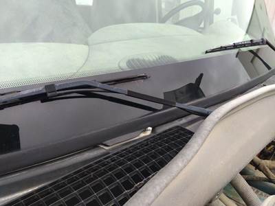 International 4400 Windshield Wiper Arm
