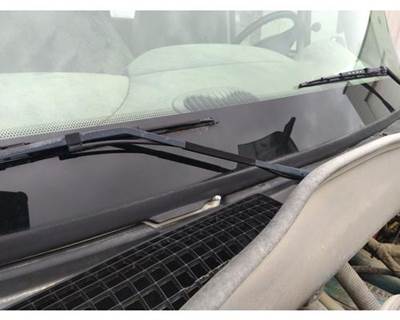International 4400 Windshield Wiper Arm