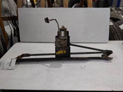 International 9200i Windshield Wiper Arm