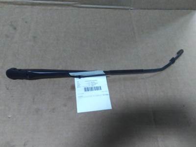 International LT Right Windshield Wiper Arm