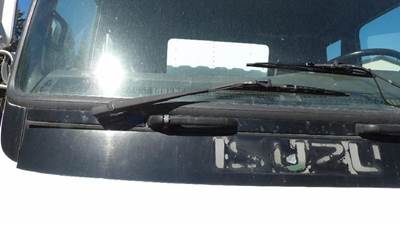 Isuzu FTR Right Windshield Wiper Arm