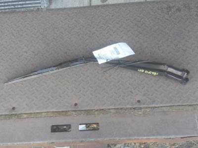 Kenworth T680 Right Windshield Wiper Arm