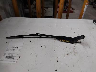 Mack CH612 Left Windshield Wiper Arm