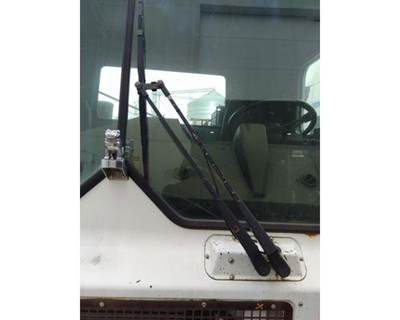 Mack MR688 Left Windshield Wiper Arm