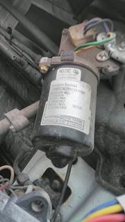 Volvo VNL Windshield Wiper Arm