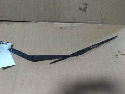 Volvo VNL Right Windshield Wiper Arm