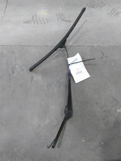 Volvo VNL Right Windshield Wiper Arm
