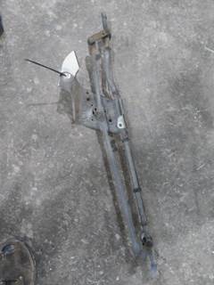 Volvo VNL Windshield Wiper Arm